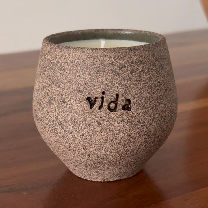Vela Cerâmica 180g - Palavras